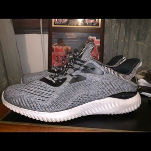 Adidas Alphabounce Size 14